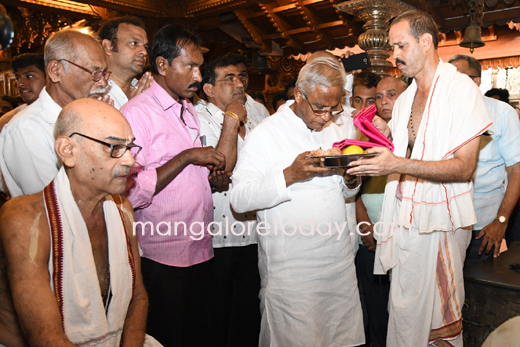 J R lobo visit...
